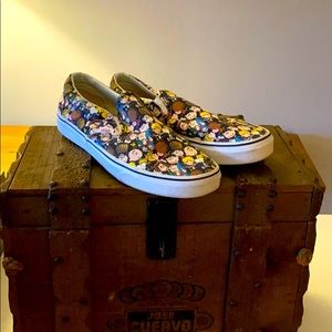 Peanuts Men’s vans off the wall